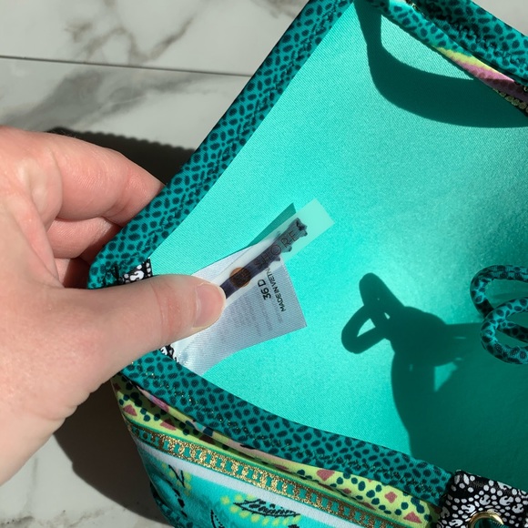 Shade & Shore Bikini Top - Picture 7 of 9